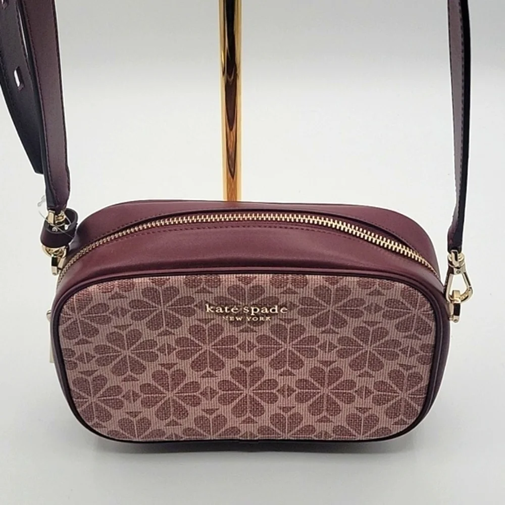 Kate Spade NWOT spade flower coated canvas infinite medium camera bag Pink
